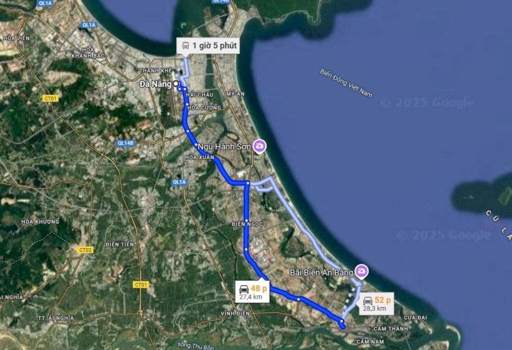 The distance from Da Nang to Hoi An is about 30 km, a short but exciting journey with beautiful sea and mountain scenery along the way